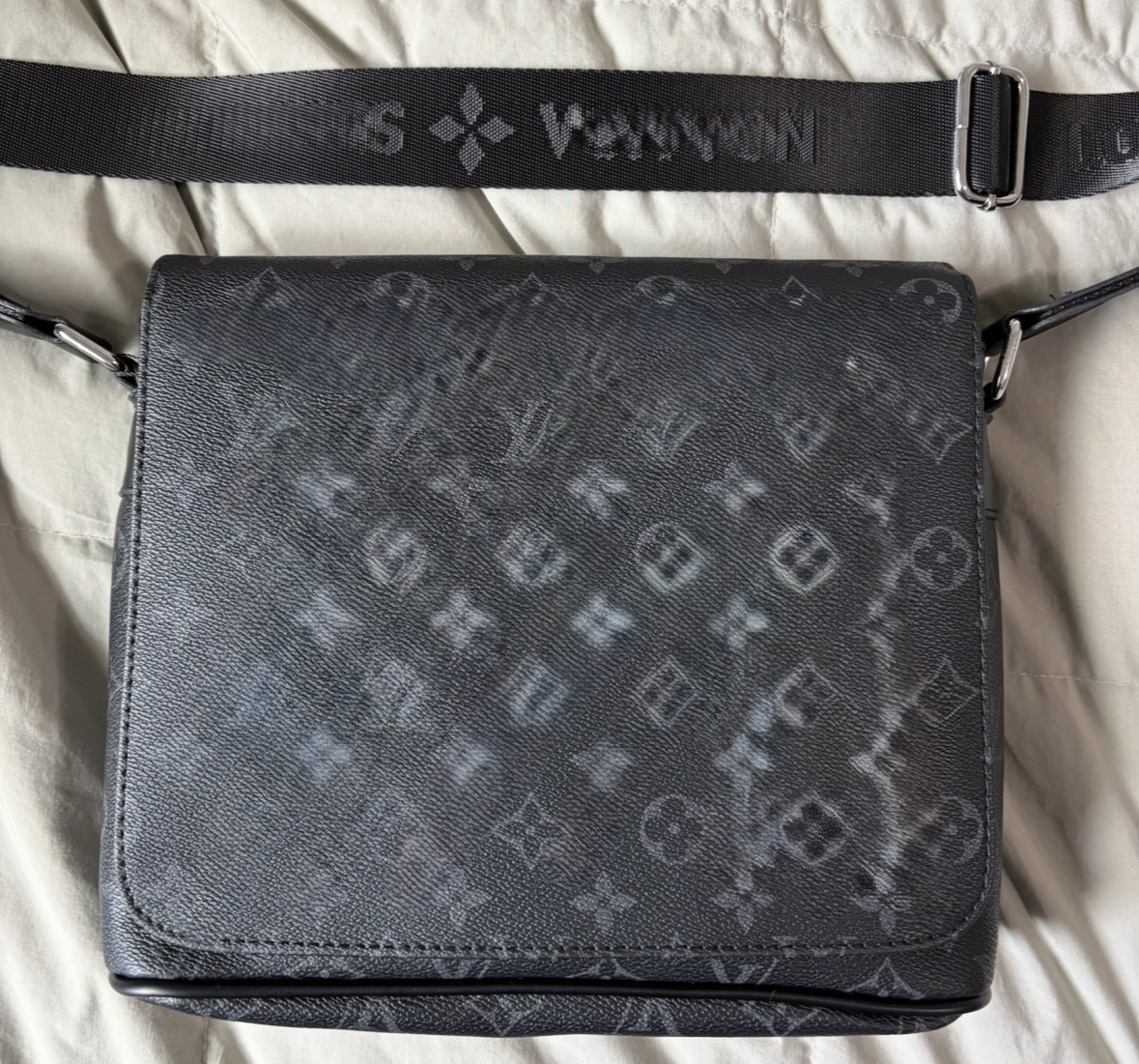 Luis Vaton Crossbody Bag — designer-style women's crossbody handbag